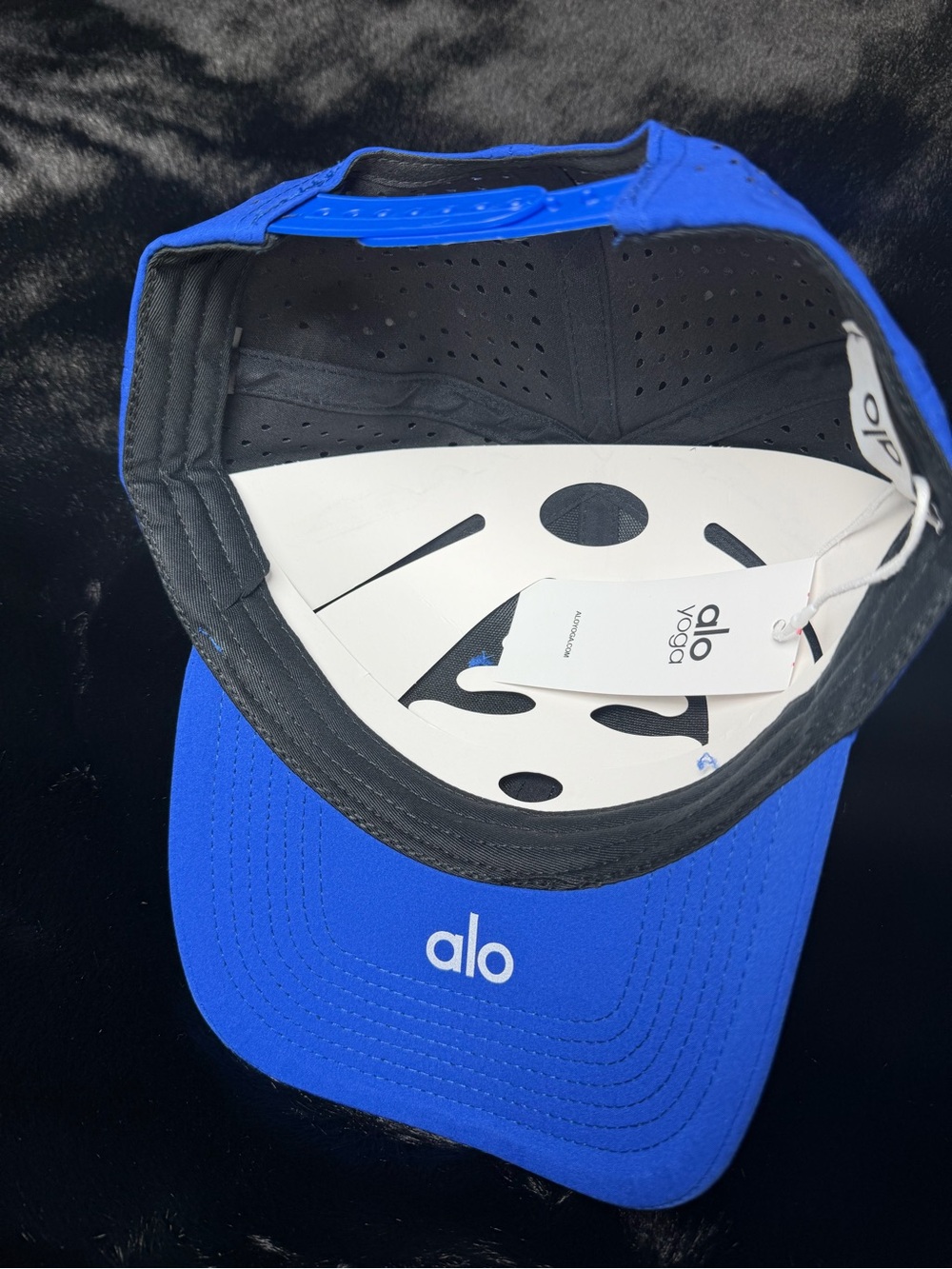 Alo Yoga Blue Logo Baseball Cap